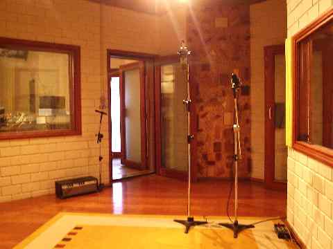 cheap voice over, cheap voice overs, cheap voice talents